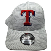Texas Rangers MLB New Era 39THIRTY Youth Stretch Fit Hat White Gray NWT