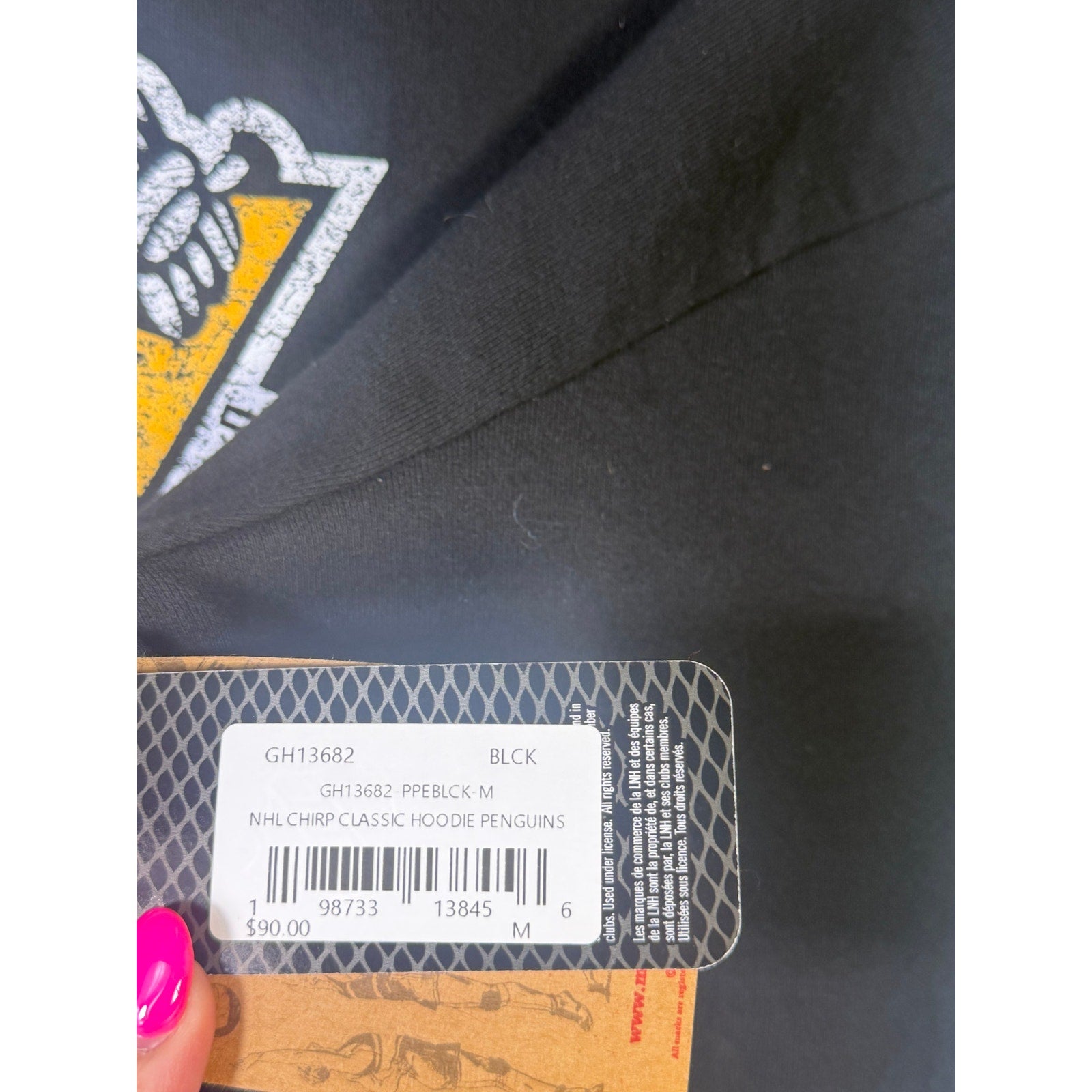 Mitchell & Ness Pittsburgh Penguins NHL Chirp Classic Hoodie for men, medium size, navy with team logo and front design.