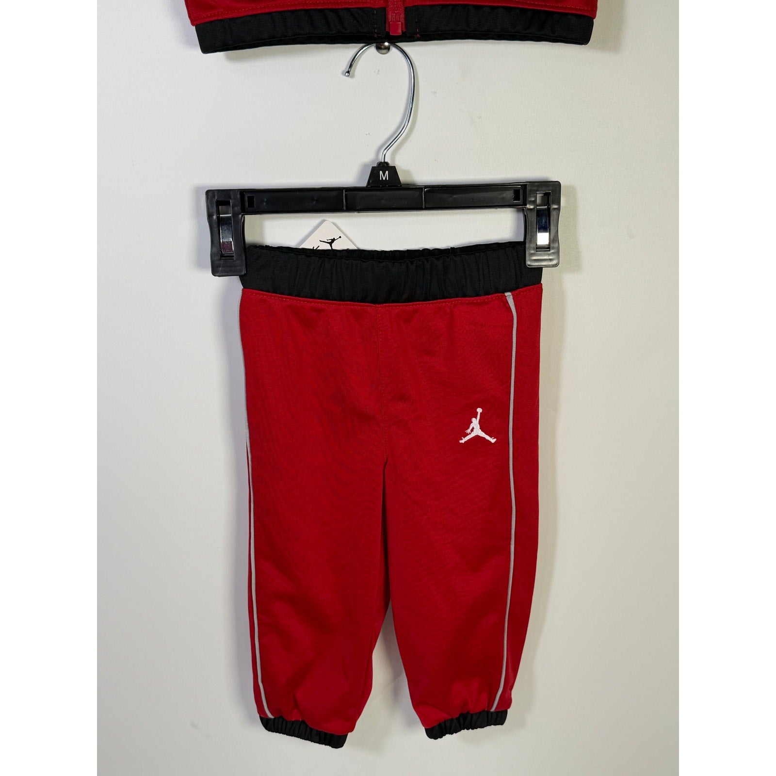 Jordan Baby Boys 2-Piece Tracksuit Jacket Pants Red Black 12M NWT