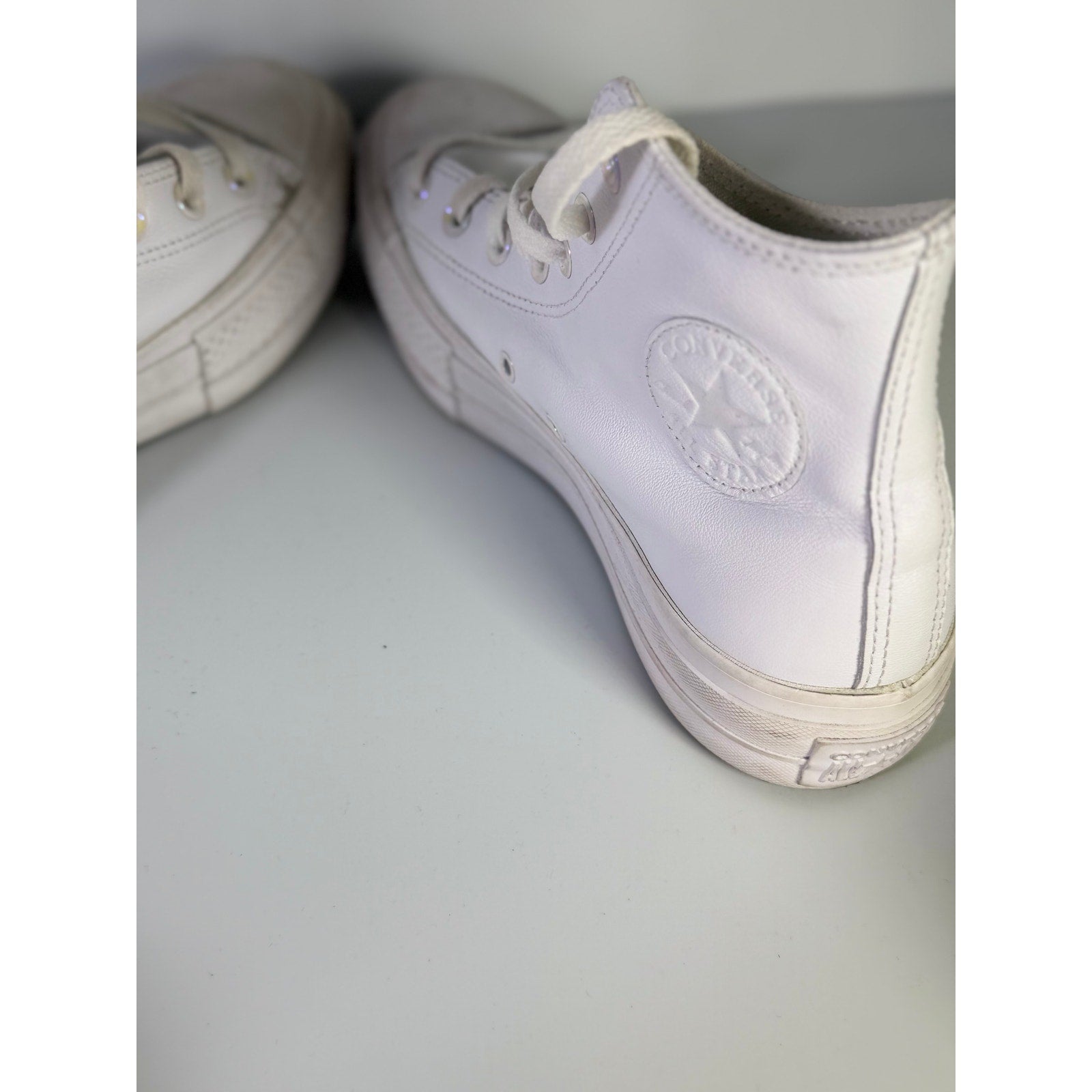 Converse Chuck Taylor All Star Lift Hi White Leather Women's US 8.5 Platform