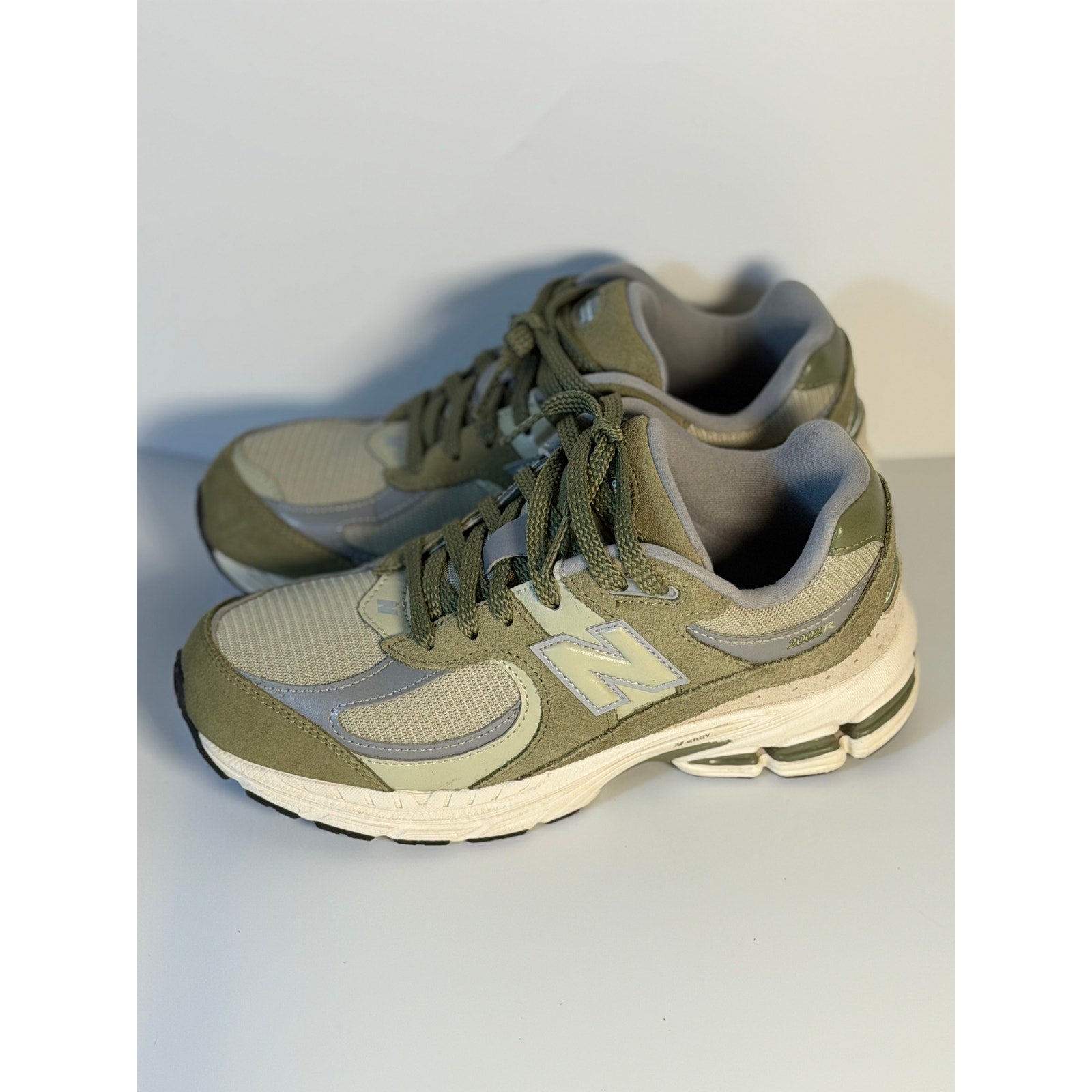 New Balance 2002R Running Sneakers – Olive/Gray – Youth 5.5 – Pre-Owned