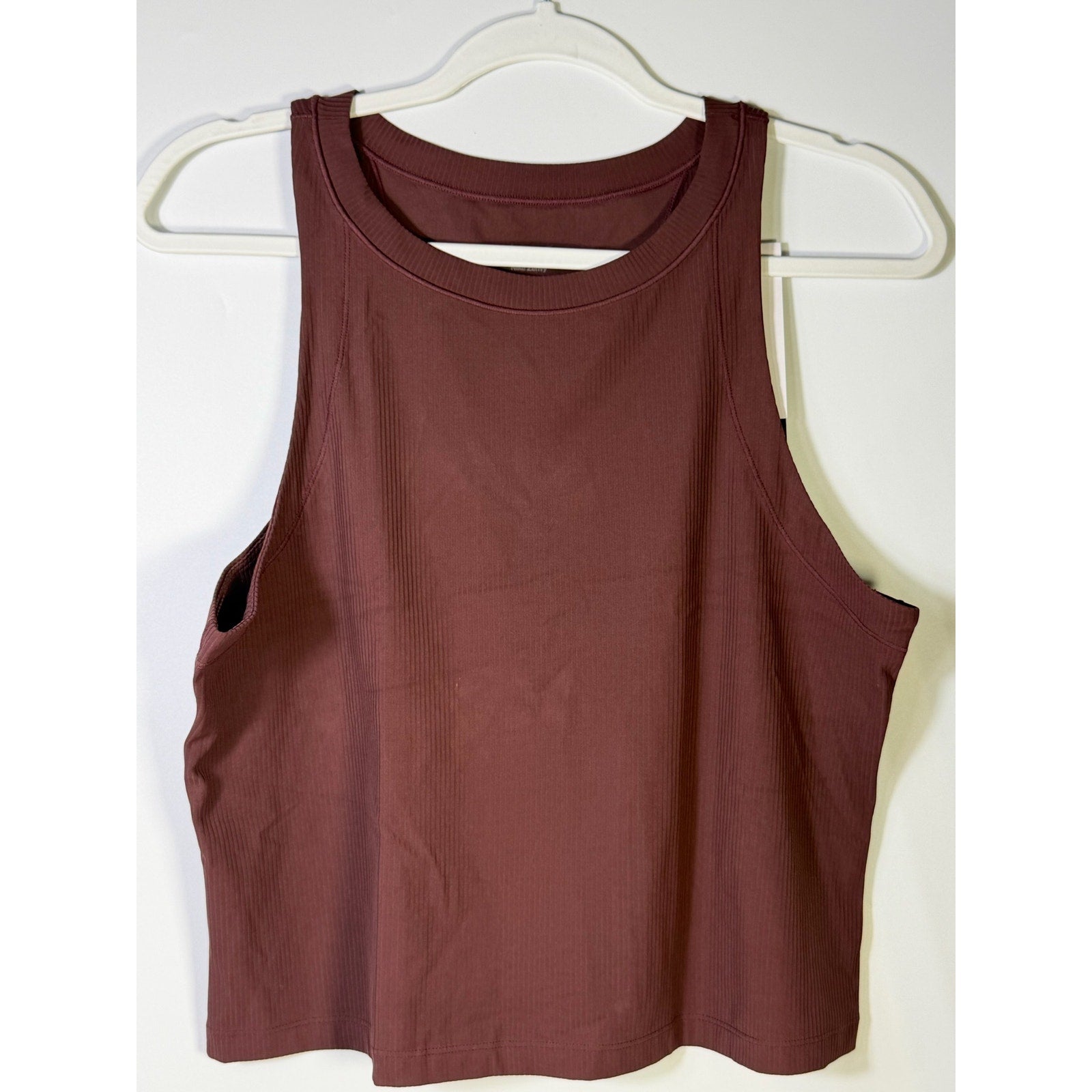 Nike Women’s Ribbed Cropped Muscle Tank Top Brown Size L NWT