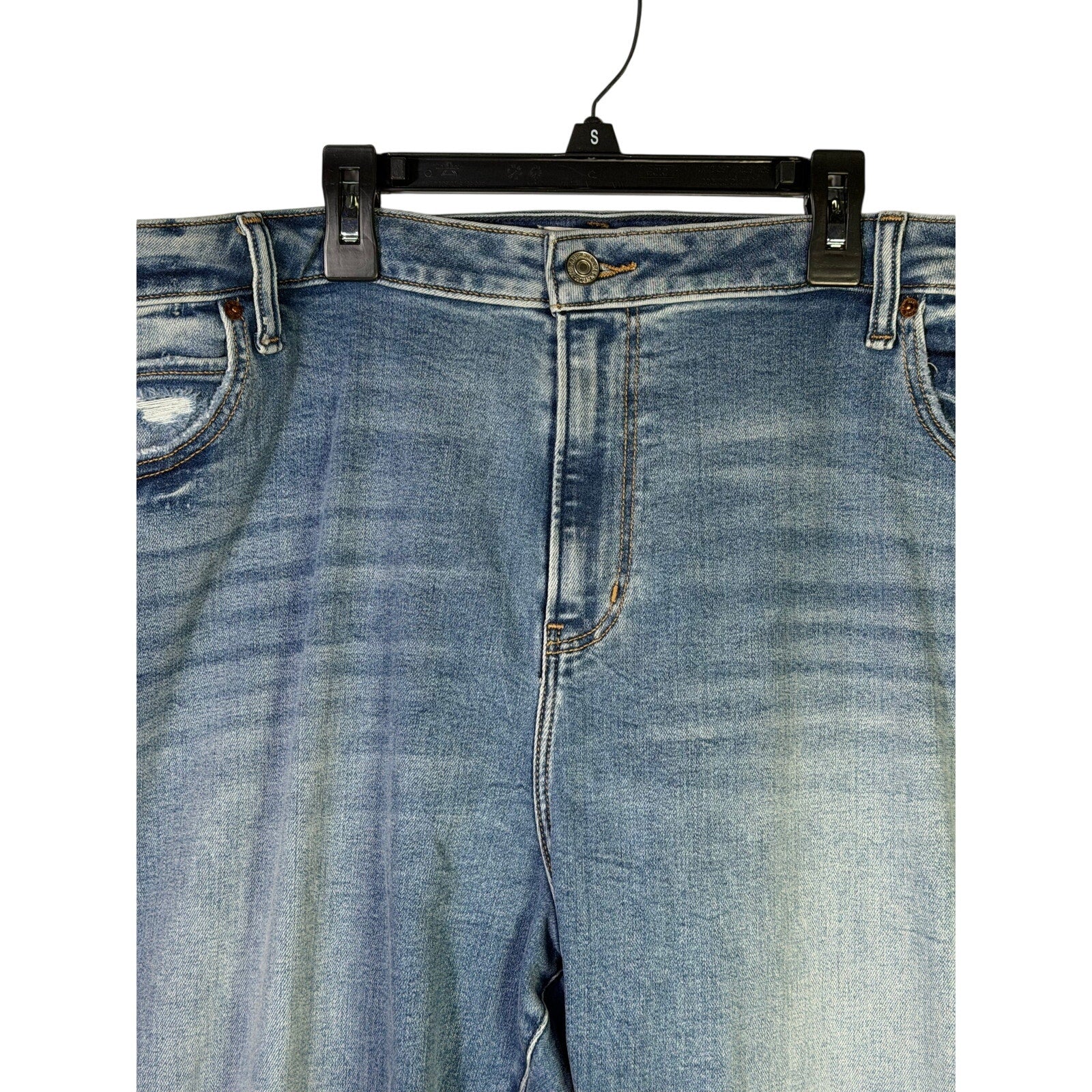 Abercrombie & Fitch Curve Love Super Skinny Ankle Jeans Women’s Size 37 24R NWT - close-up detail