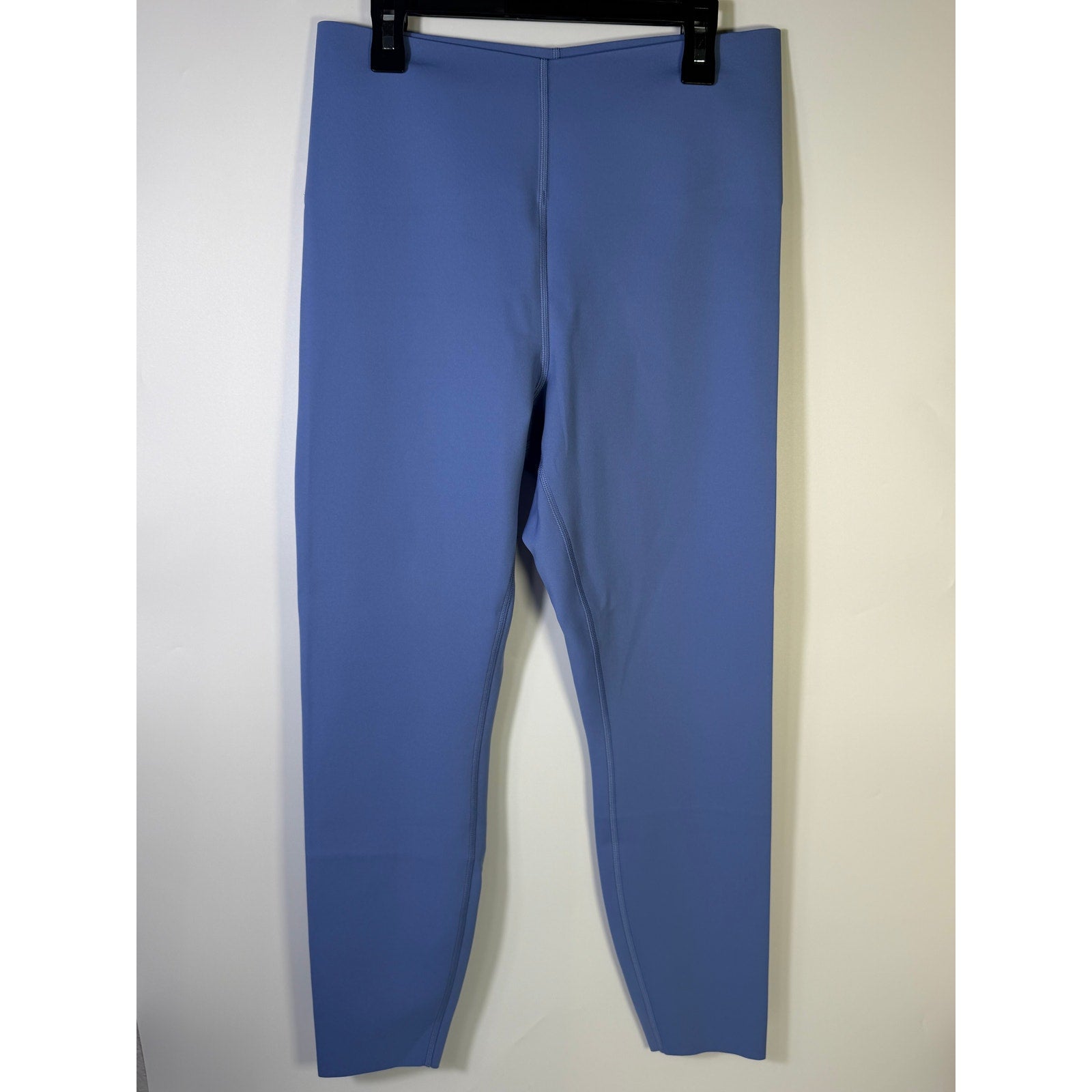 Lululemon Glow Up SHR Tight 25" Leggings – Women's Size 4 – Blue