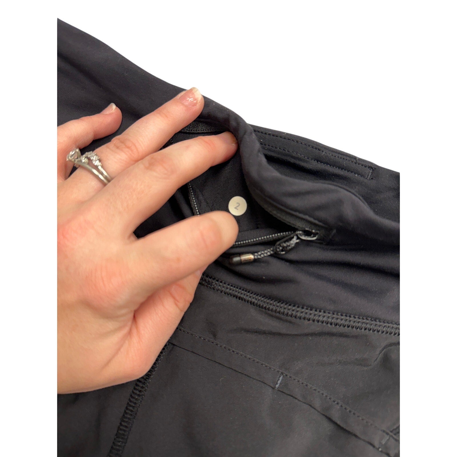 Alyssa Women’s Black Athletic Running Shorts Size 2 Zip Back Pocket