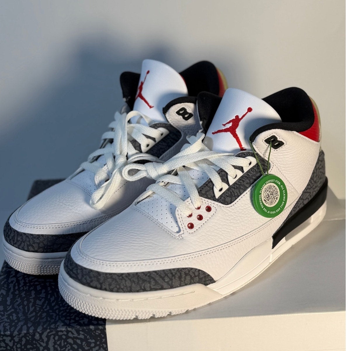 Air Jordan 3 Retro White Cement Reimagined Men's US 11 Sneakers