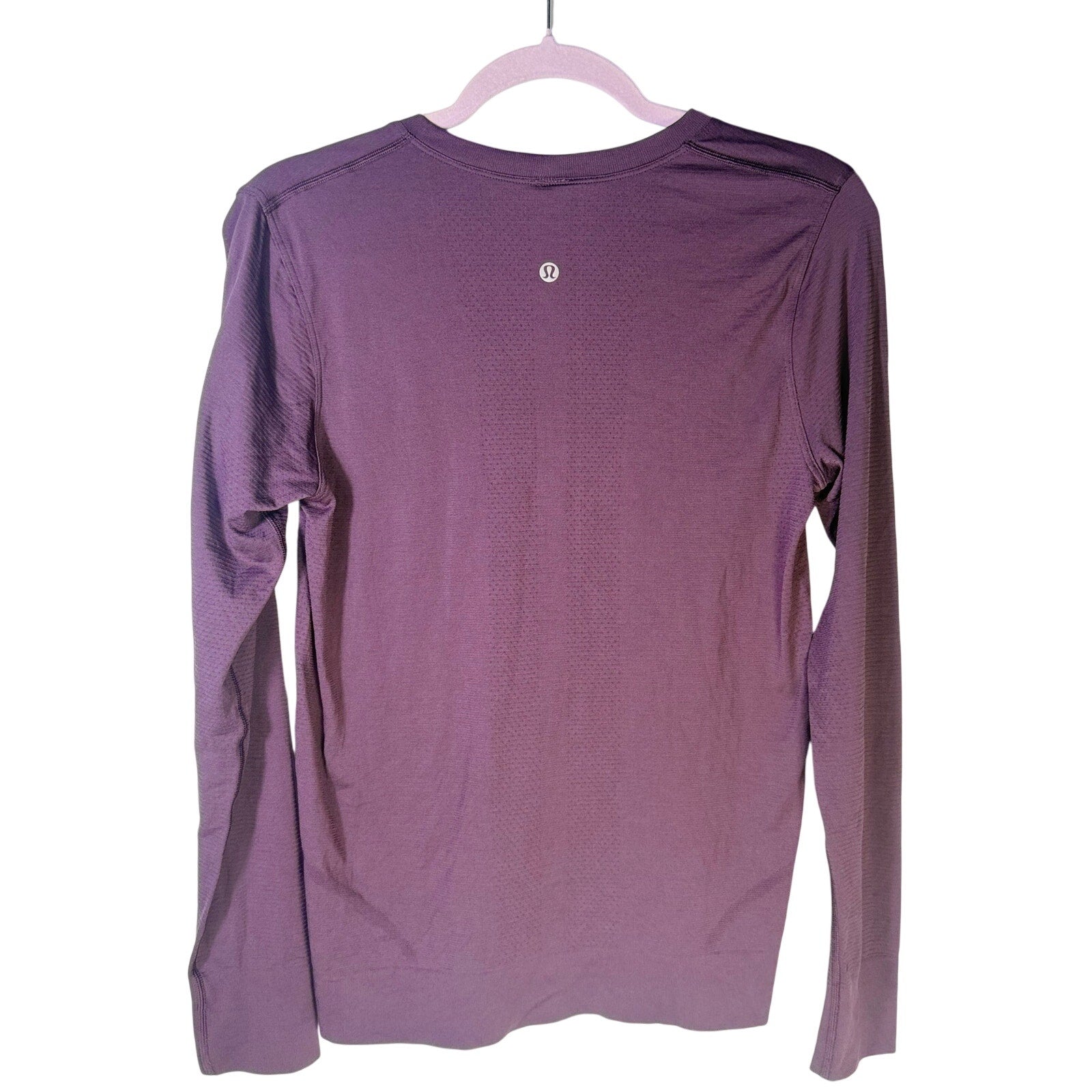 Lululemon Women’s Swiftly Tech Long-Sleeve Athletic Shirt Purple Size 6