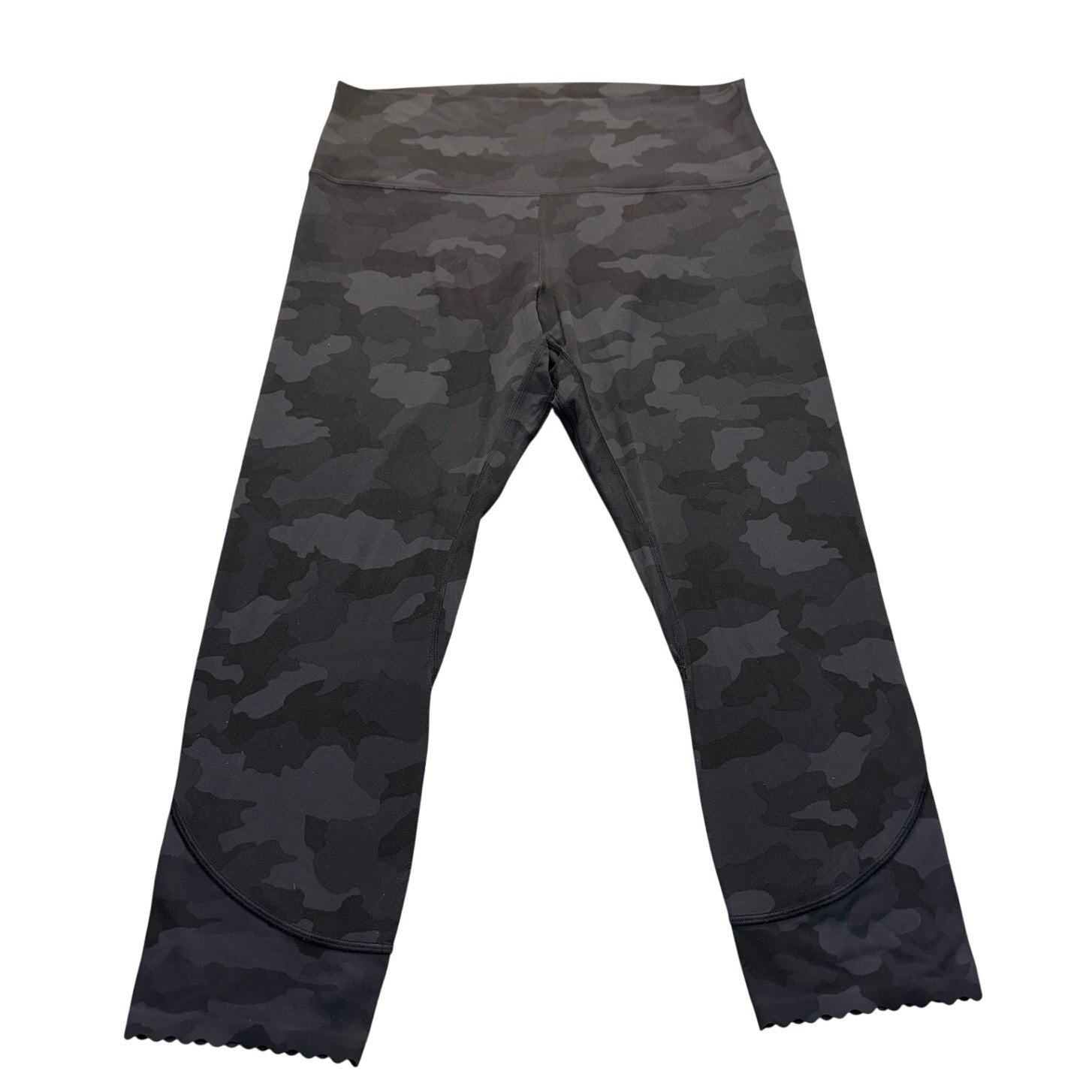 Lululemon Athletica Women’s Capri Leggings – Size 14 – Wild Thing Deep Coal Camo Black/Grey
