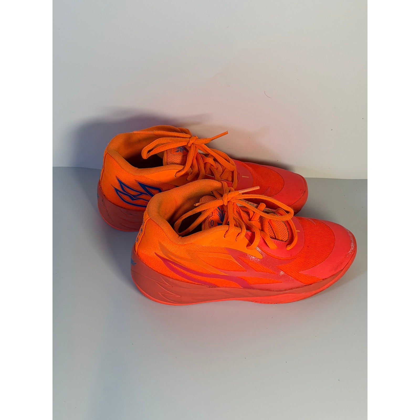 PUMA MB.02 Lo Basketball Shoes Orange Pink Men's Size 5.5 / EU 39.5 Athletic Sneakers