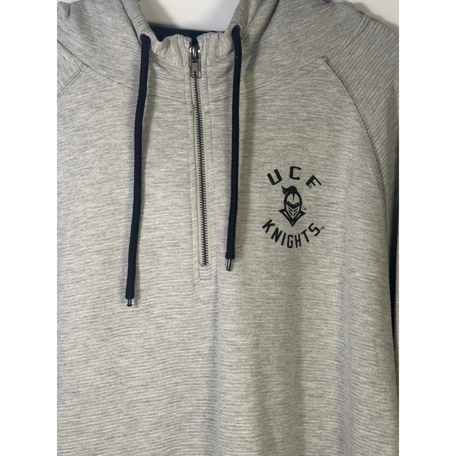 Gray Colosseum UCF Knights men's XXL quarter-zip hoodie with tags, featuring team logo and comfortable pullover style.