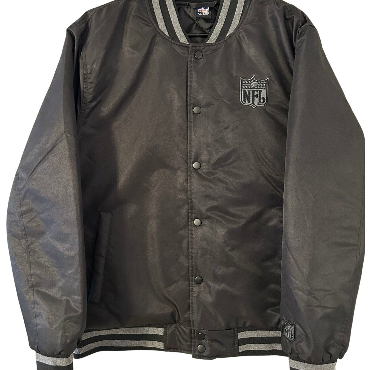 NFL Varsity Bomber Jacket – Men’s Size Large – Black / Gray – Snap Front