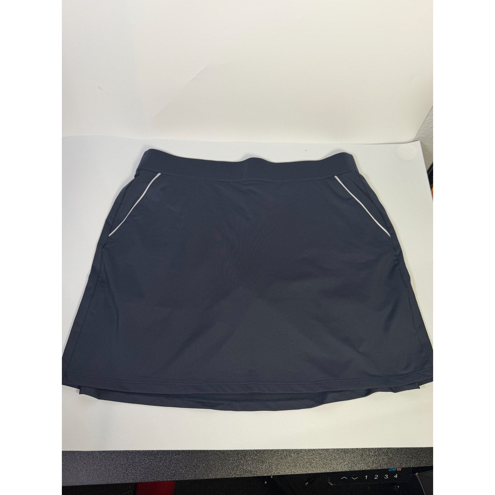 Dunning Women's Navy Golf Skort Built-In Shorts Athletic Skirt Size L